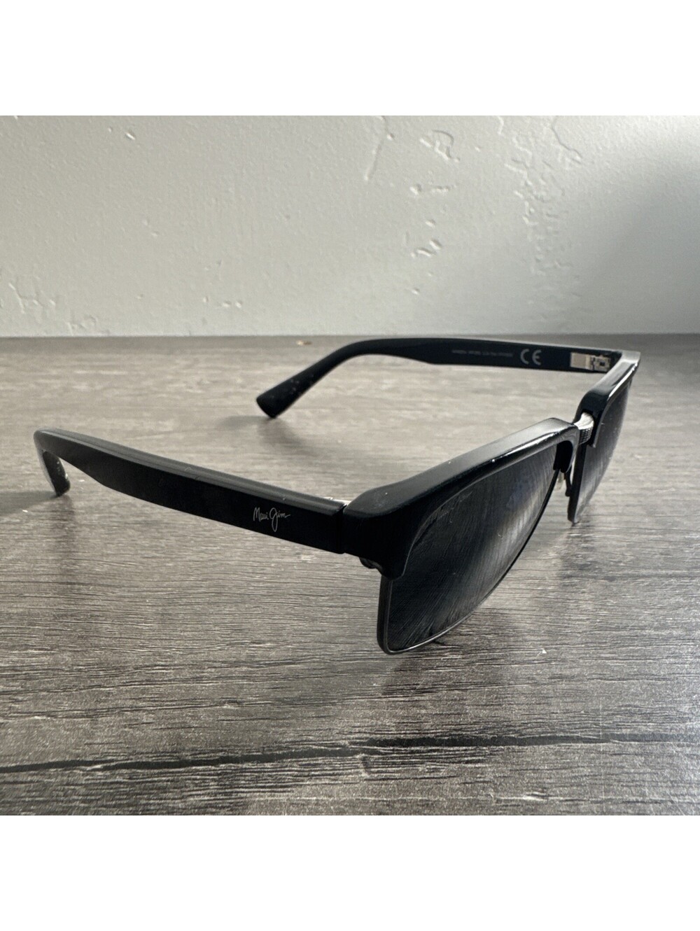 Maui Jim Kawika Polarized Classic Sunglasses MJ-257-17C FRAMES ONLY